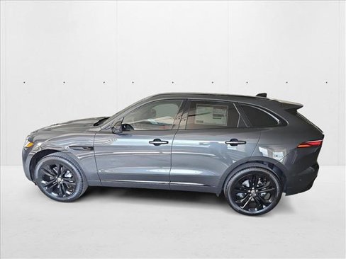New 2026 Jaguar F-PACE R-Dynamic S image 8
