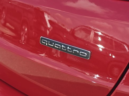 New 2025 Audi Q3 2.0T Premium image 11