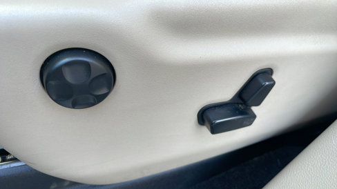 Used 2014 Jeep Grand Cherokee Limited image 42