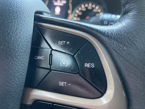 Used 2016 Jeep Renegade Latitude image 62