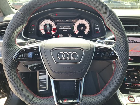Used 2025 Audi RS 6 performance image 13