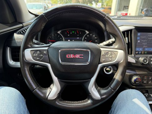 Used 2021 GMC Terrain SLE image 21