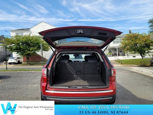 Used 2014 GMC Acadia SLT image 9