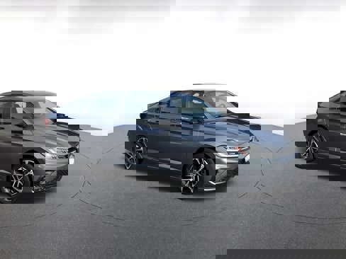 Used 2025 Volkswagen Jetta Sport image 2
