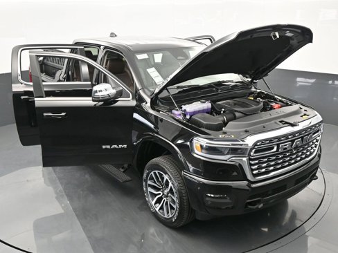 Used 2025 RAM 1500 Limited image 55