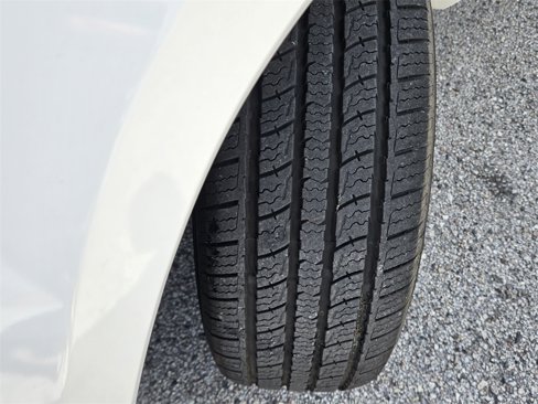Used 2018 Toyota Tacoma TRD Sport image 24