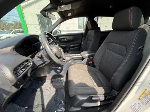 Used 2023 Honda HR-V Sport image 22