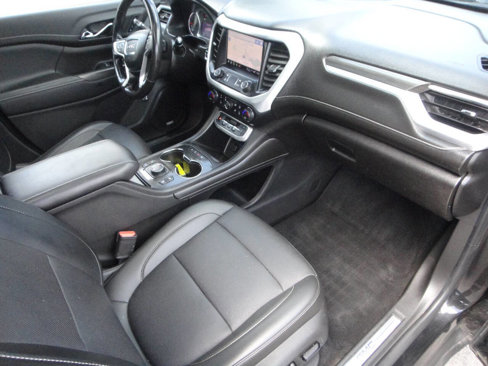 Used 2021 GMC Acadia SLT w/ Premium Package image 17