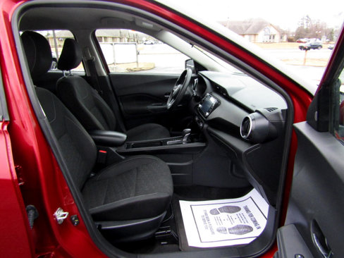 Used 2021 Nissan Kicks SV image 26