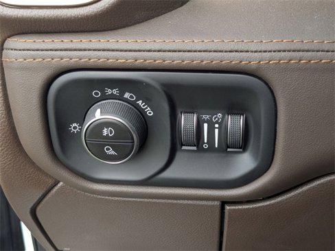 New 2026 RAM 2500 Limited image 13