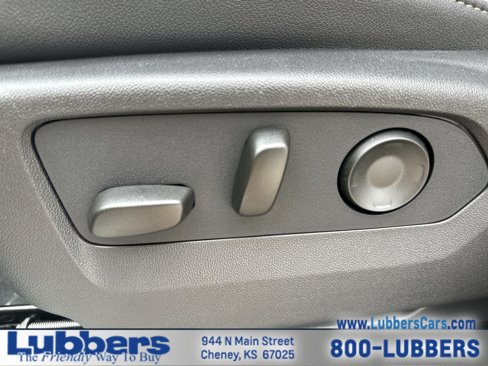 New 2025 Chevrolet Suburban Premier image 12