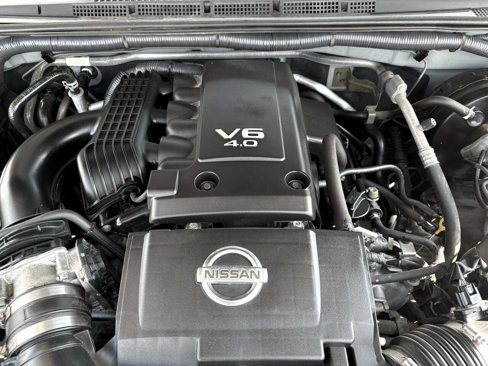 Used 2016 Nissan Frontier SV image 28