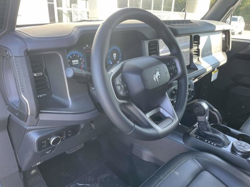 New 2025 Ford Bronco Badlands image 14