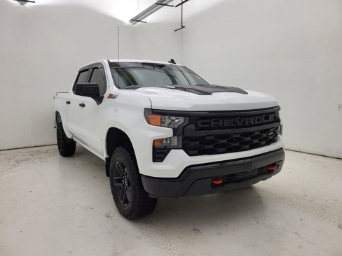 Used 2025 Chevrolet Silverado 1500 Custom Trail Boss image 10