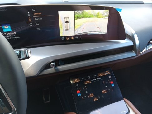New 2026 Cadillac Vistiq Platinum image 16