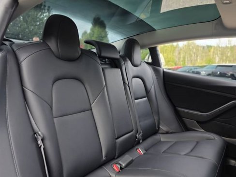 Used 2020 Tesla Model 3 Standard Range Plus image 34