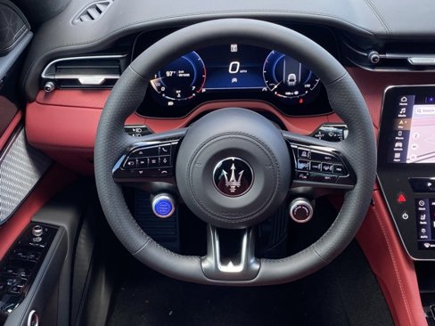 New 2025 Maserati Grecale Modena image 44
