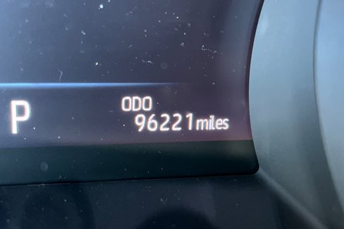 Used 2019 Toyota Camry XLE image 24