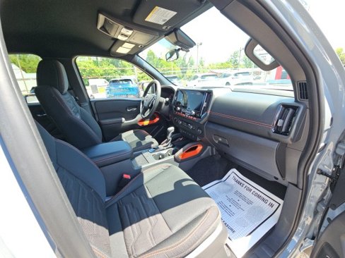 New 2025 Nissan Frontier PRO-4X image 30