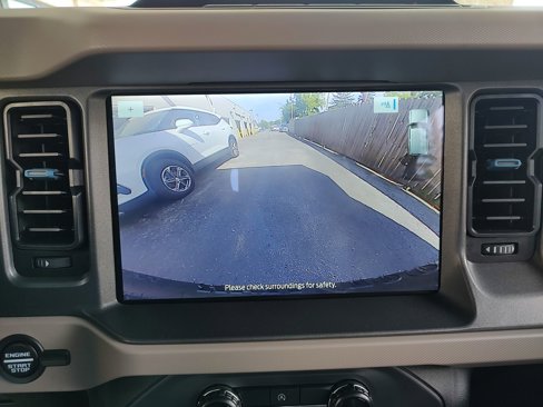 Used 2024 Ford Bronco Wildtrak image 4