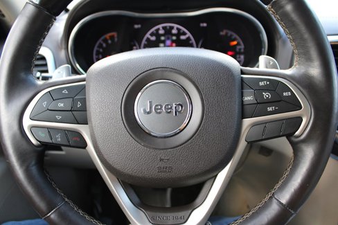 Used 2014 Jeep Grand Cherokee Overland w/ Trailer Tow Group IV image 32