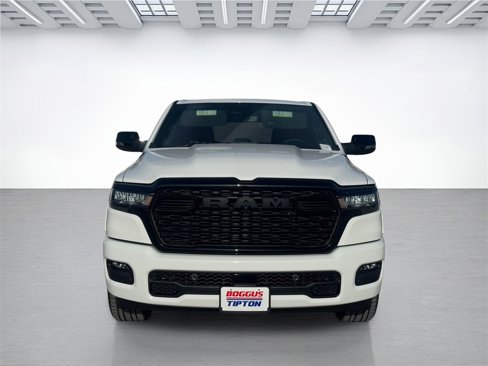 New 2026 RAM 1500 2WD Crew Cab image 8