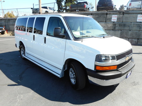 Used 2016 Chevrolet Express 3500 LT w/ LT Preferred Equipment Group image 5