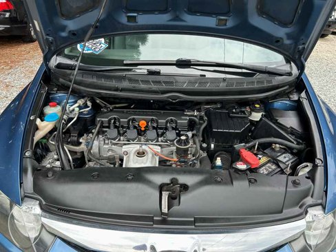 Used 2010 Honda Civic LX image 17
