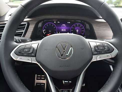 New 2026 Volkswagen Atlas SEL Premium R-Line image 11