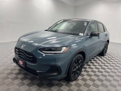 Used 2023 Honda HR-V Sport image 2