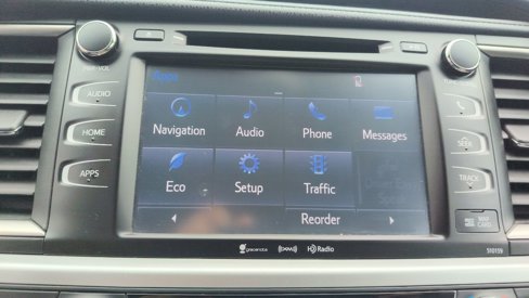 Used 2016 Toyota Highlander XLE image 16