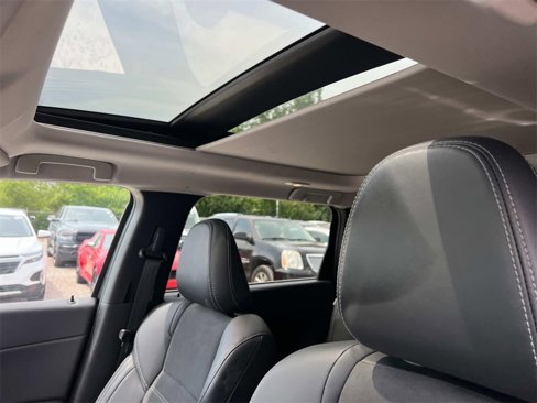 Used 2023 Mitsubishi Outlander SE image 17