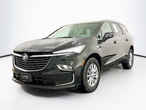 Used 2024 Buick Enclave Premium image 3