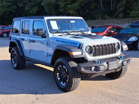 Used 2024 Jeep Wrangler Unlimited Rubicon 4xe image 7