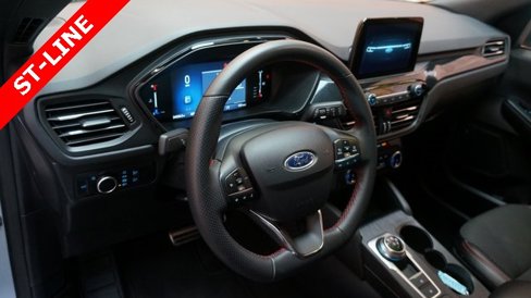Used 2024 Ford Escape ST-Line image 10