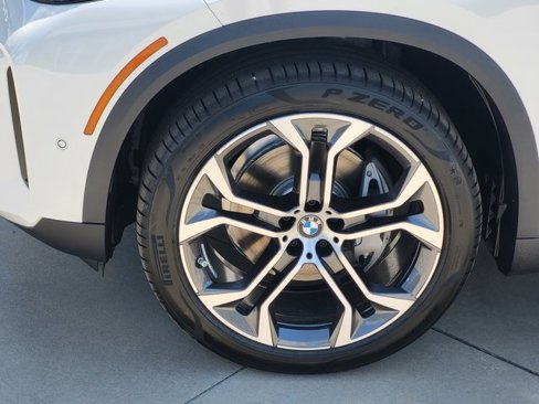 New 2026 BMW X5 xDrive40i image 9
