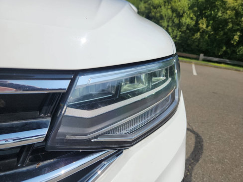 Used 2022 Volkswagen Tiguan SE image 10