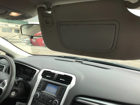 Used 2015 Ford Fusion SE image 32
