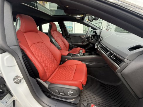 Used 2025 Audi S5 Premium Plus image 24