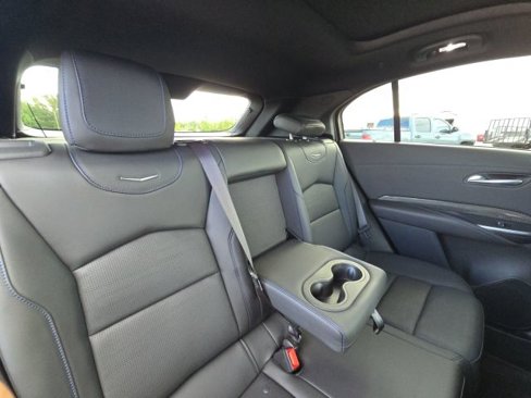 Used 2025 Cadillac XT4 Sport image 16