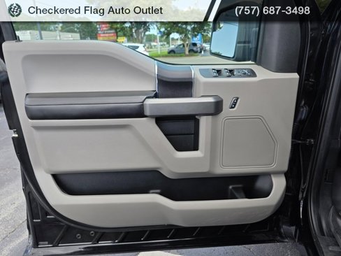 Used 2018 Ford F150 XLT image 21