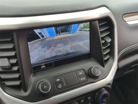 Certified 2023 GMC Acadia SLE w/ Driver Convenience Package image 14
