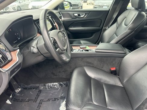 Used 2024 Volvo S60 B5 Plus image 23