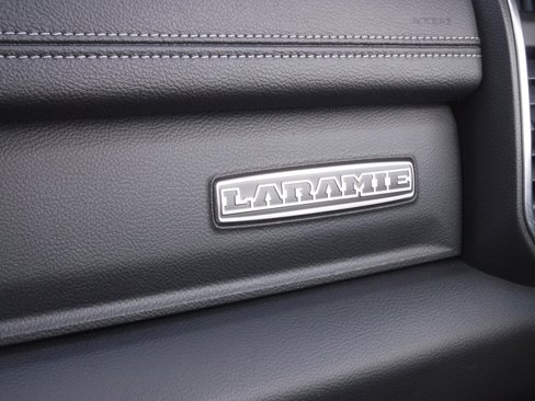 Certified 2025 RAM 1500 Laramie image 36