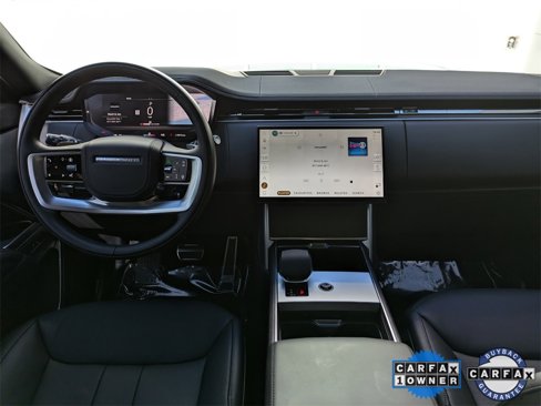 Certified 2025 Land Rover Range Rover SE image 15