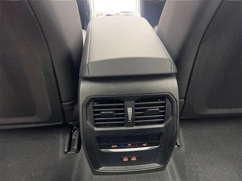 Used 2025 BMW 330i Sedan image 71