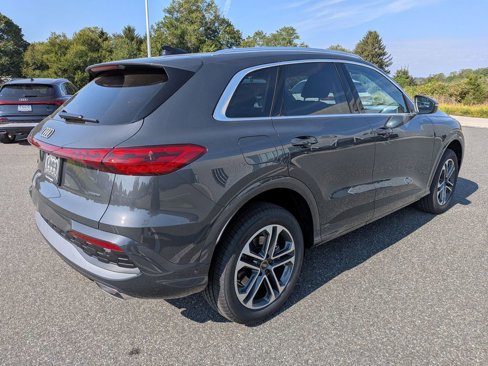 New 2025 Audi Q5 Premium image 6