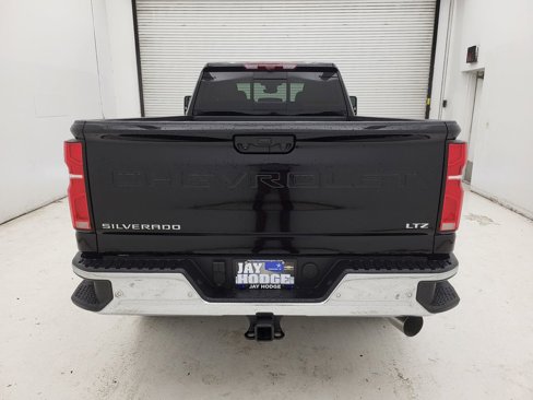 New 2025 Chevrolet Silverado 3500 LTZ w/ LTZ Premium Package image 23