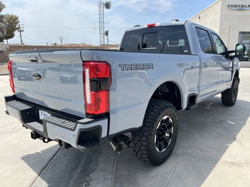 New 2025 Ford F250 Lariat w/ Lariat Ultimate Package image 5
