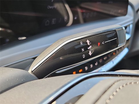 New 2026 Cadillac Lyriq V image 13